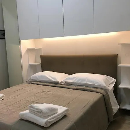 Porta Venezia - Downtown Apartment *
