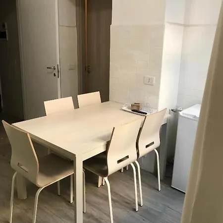 Porta Venezia - Downtown Apartamento *